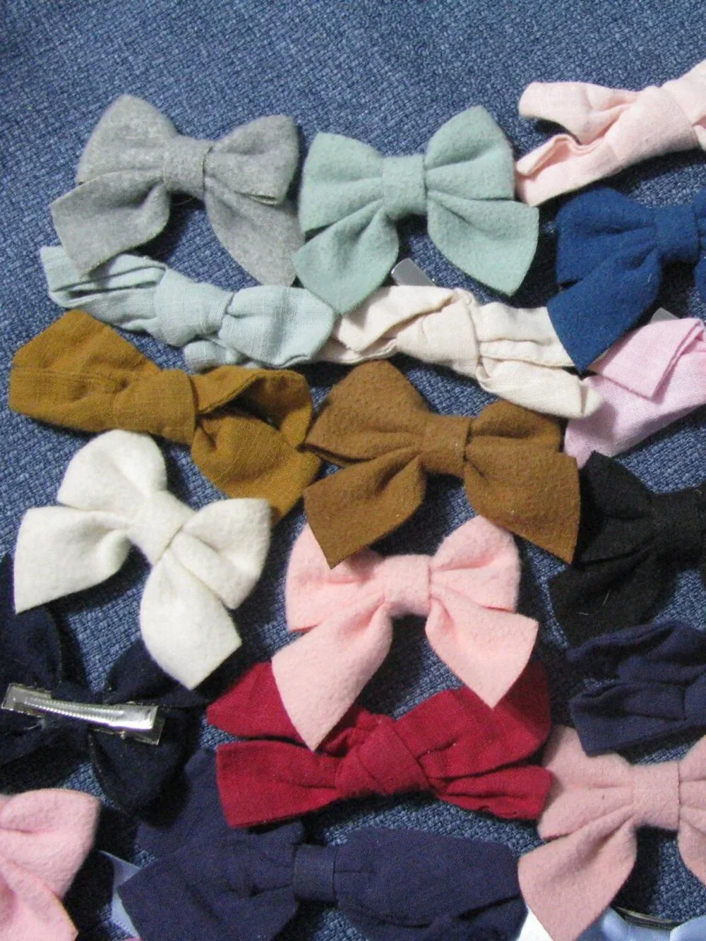 Huge Lot/Bundle 95 barrettes, hair ties, bows homemade and storebought